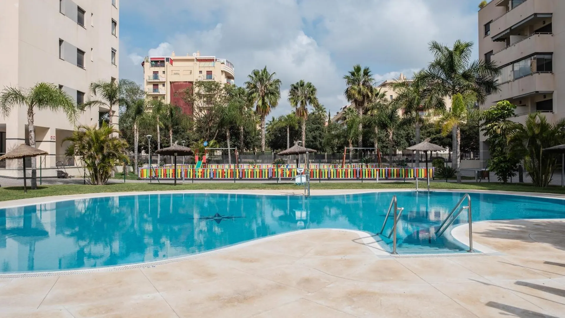 Apartment Playa Marinsa Beach Piscina Y Padel Torre Del Mar