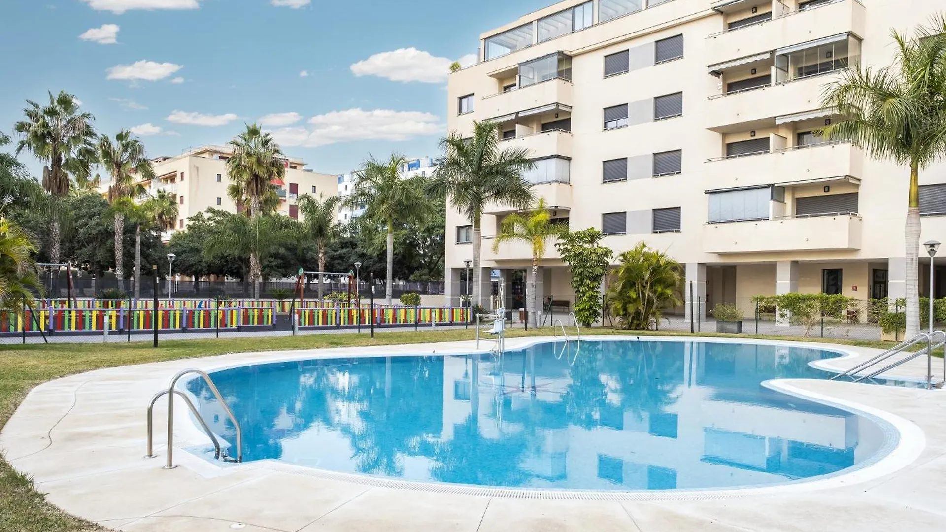 Playa Marinsa Beach Piscina Y Padel Torre Del Mar Apartment